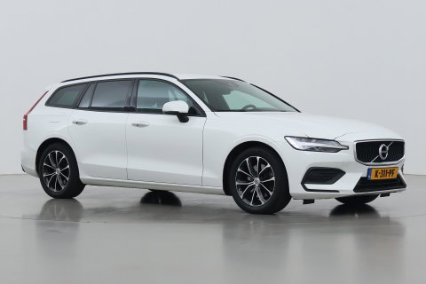 Volvo V60 2.0 B3 Momentum LEES TEKST | Trekhaak | Camera | Stoel+Stuurverwarming | Apple Carplay | Getint Glas