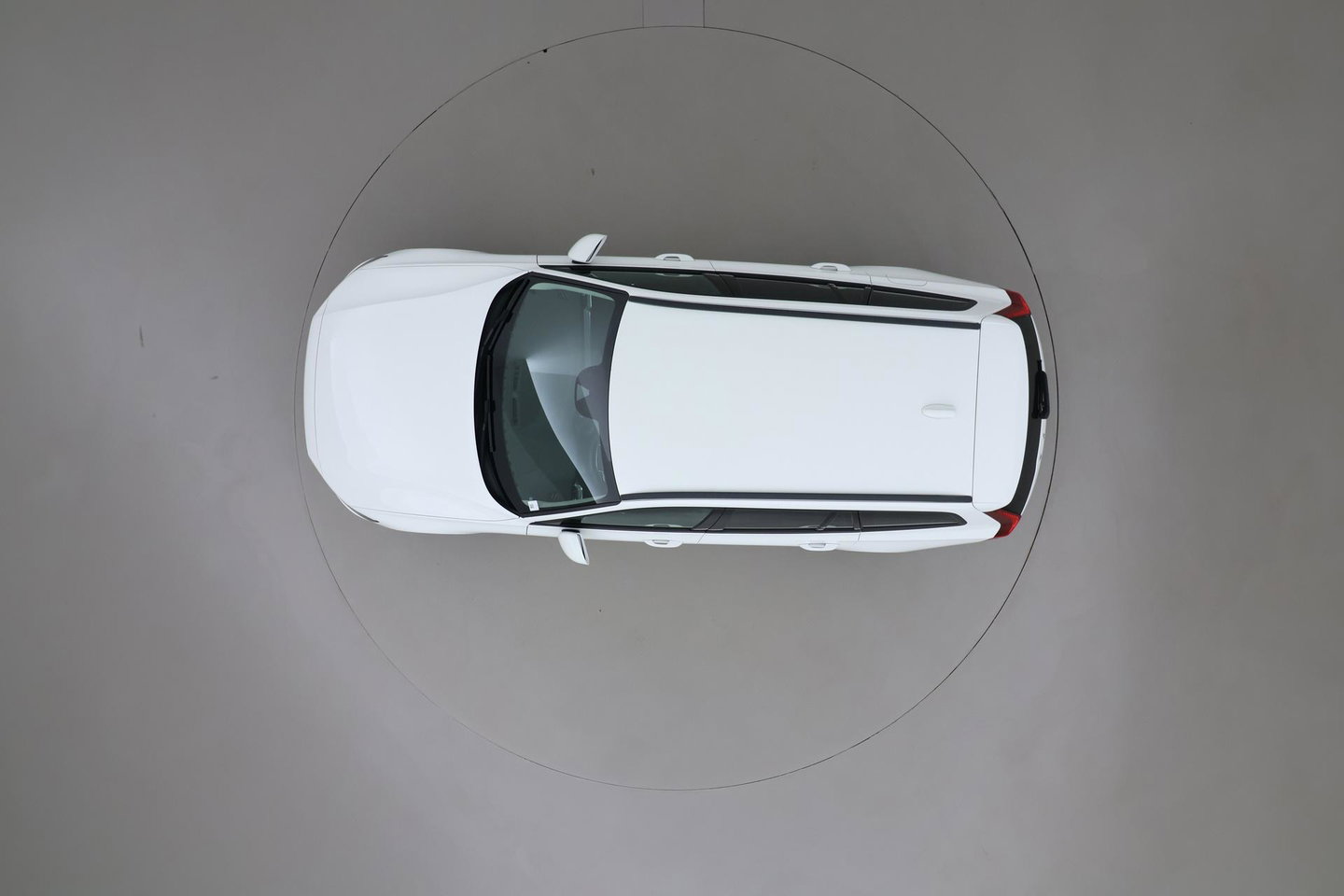 Volvo V60 2.0 B3 Momentum LEES TEKST | Trekhaak | Camera | Stoel+Stuurverwarming | Apple Carplay | Getint Glas