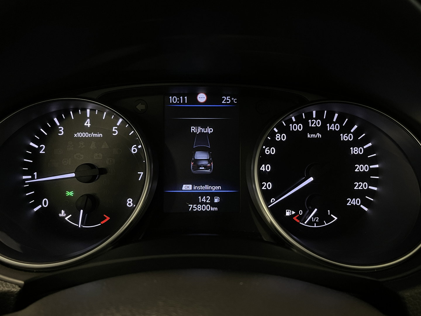 Nissan QASHQAI 1.3 DIG-T N-Connecta | Apple Carplay | Panoramadak | Airconditioning | 360 Camera | Cruise Control | Keyless Go/Entry |