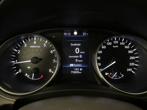 Nissan QASHQAI 1.3 DIG-T N-Connecta | Apple Carplay | Panoramadak | Airconditioning | 360 Camera | Cruise Control | Keyless Go/Entry |