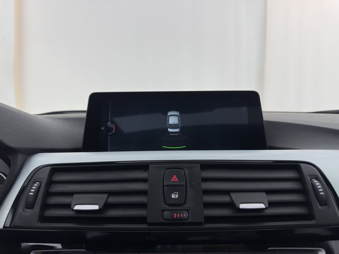 BMW 3-serie 330e M-Sportpack High Executive (Plug-In) {SoH-92%} Aut. *PANO | LEATHER | FULLLED | HEATED-SPORTSEATS | NAVI-FULLMAP | HIFI-SOUND | PRIVACY-GLASS | SHIFT-PADDLES | ECC | PDC | CRUISE | 18''ALU*