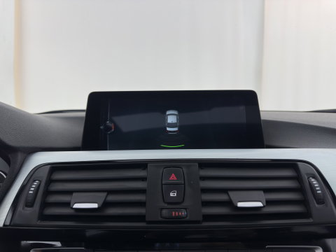 BMW 3-serie 330e M-Sportpack High Executive (Plug-In) {SoH-92%} Aut. *PANO | LEATHER | FULLLED | HEATED-SPORTSEATS | NAVI-FULLMAP | HIFI-SOUND | PRIVACY-GLASS | SHIFT-PADDLES | ECC | PDC | CRUISE | 18''ALU*