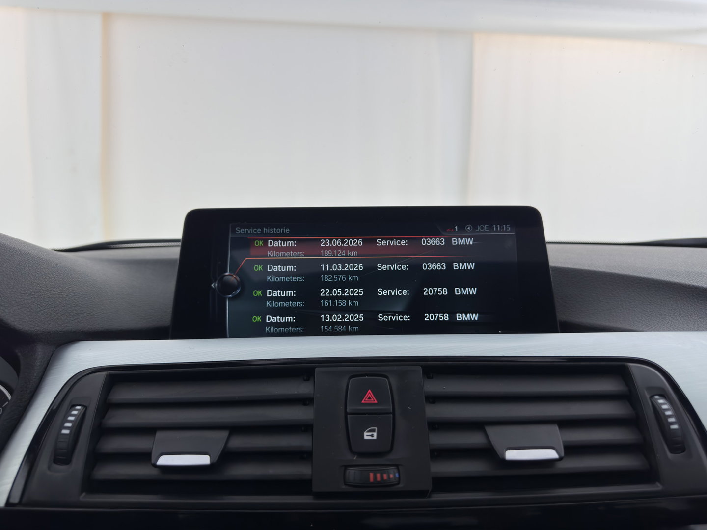 BMW 3-serie 330e M-Sportpack High Executive (Plug-In) {SoH-92%} Aut. *PANO | LEATHER | FULLLED | HEATED-SPORTSEATS | NAVI-FULLMAP | HIFI-SOUND | PRIVACY-GLASS | SHIFT-PADDLES | ECC | PDC | CRUISE | 18''ALU*
