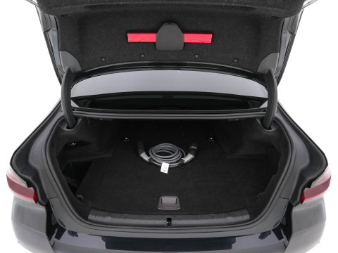 BMW 5 Serie 530e Business Edition Plus (Plug-in) (INCL.BTW) *PANO | HEAD-UP | LEATHER | FULL-LED | MEMORY-PACK | HARMAN/KARDON | BLIND-SPOT | DIGI-COCKPIT | CAMERA | NAVI-FULLMAP | PRIVACY-GLASS | SHIFT-PADDLES | ECC | PDC | 19''ALU*