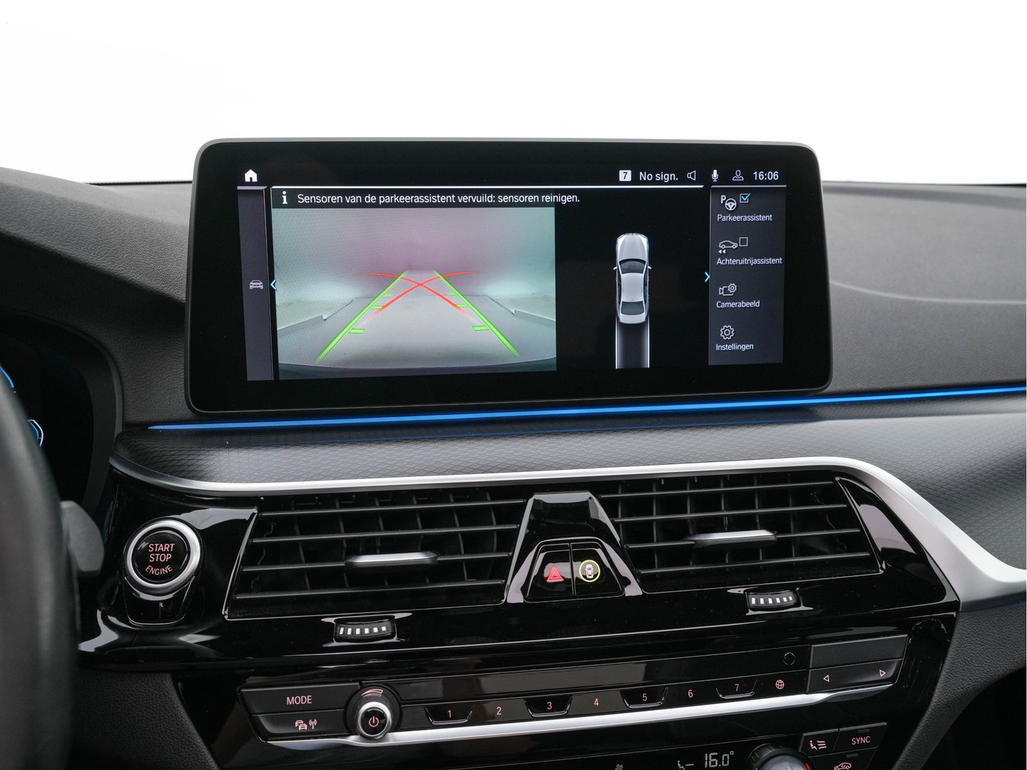 BMW 5 Serie 530e Business Edition Plus (Plug-in) (INCL.BTW) *PANO | HEAD-UP | LEATHER | FULL-LED | MEMORY-PACK | HARMAN/KARDON | BLIND-SPOT | DIGI-COCKPIT | CAMERA | NAVI-FULLMAP | PRIVACY-GLASS | SHIFT-PADDLES | ECC | PDC | 19''ALU*