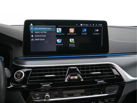 BMW 5 Serie 530e Business Edition Plus (Plug-in) (INCL.BTW) *PANO | HEAD-UP | LEATHER | FULL-LED | MEMORY-PACK | HARMAN/KARDON | BLIND-SPOT | DIGI-COCKPIT | CAMERA | NAVI-FULLMAP | PRIVACY-GLASS | SHIFT-PADDLES | ECC | PDC | 19''ALU*