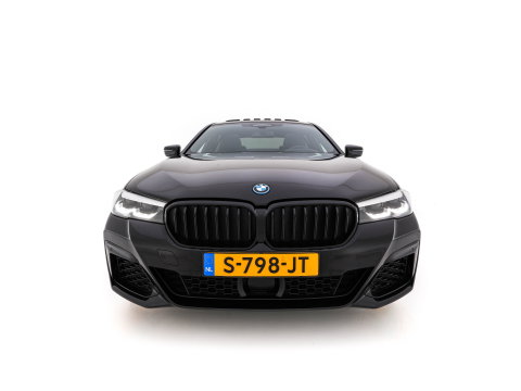 BMW 5 Serie 530e Business Edition Plus (Plug-in) (INCL.BTW) *PANO | HEAD-UP | LEATHER | FULL-LED | MEMORY-PACK | HARMAN/KARDON | BLIND-SPOT | DIGI-COCKPIT | CAMERA | NAVI-FULLMAP | PRIVACY-GLASS | SHIFT-PADDLES | ECC | PDC | 19''ALU*