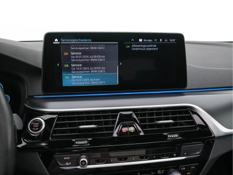 BMW 5 Serie 530e Business Edition Plus (Plug-in) (INCL.BTW) *PANO | HEAD-UP | LEATHER | FULL-LED | MEMORY-PACK | HARMAN/KARDON | BLIND-SPOT | DIGI-COCKPIT | CAMERA | NAVI-FULLMAP | PRIVACY-GLASS | SHIFT-PADDLES | ECC | PDC | 19''ALU*