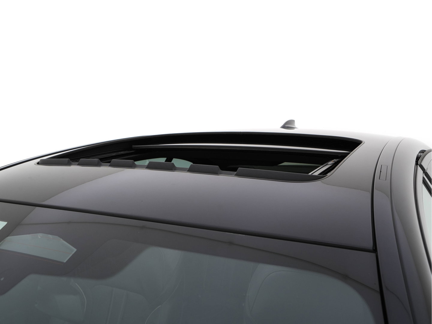 BMW 5 Serie 530e Business Edition Plus (Plug-in) (INCL.BTW) *PANO | HEAD-UP | LEATHER | FULL-LED | MEMORY-PACK | HARMAN/KARDON | BLIND-SPOT | DIGI-COCKPIT | CAMERA | NAVI-FULLMAP | PRIVACY-GLASS | SHIFT-PADDLES | ECC | PDC | 19''ALU*