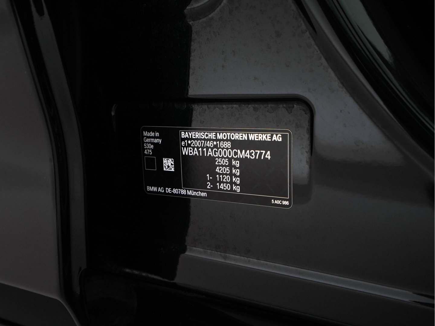 BMW 5 Serie 530e Business Edition Plus (Plug-in) (INCL.BTW) *PANO | HEAD-UP | LEATHER | FULL-LED | MEMORY-PACK | HARMAN/KARDON | BLIND-SPOT | DIGI-COCKPIT | CAMERA | NAVI-FULLMAP | PRIVACY-GLASS | SHIFT-PADDLES | ECC | PDC | 19''ALU*
