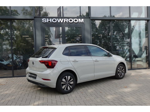 Volkswagen Polo 1.0 TSI Polo ACC PDC CARPLAY