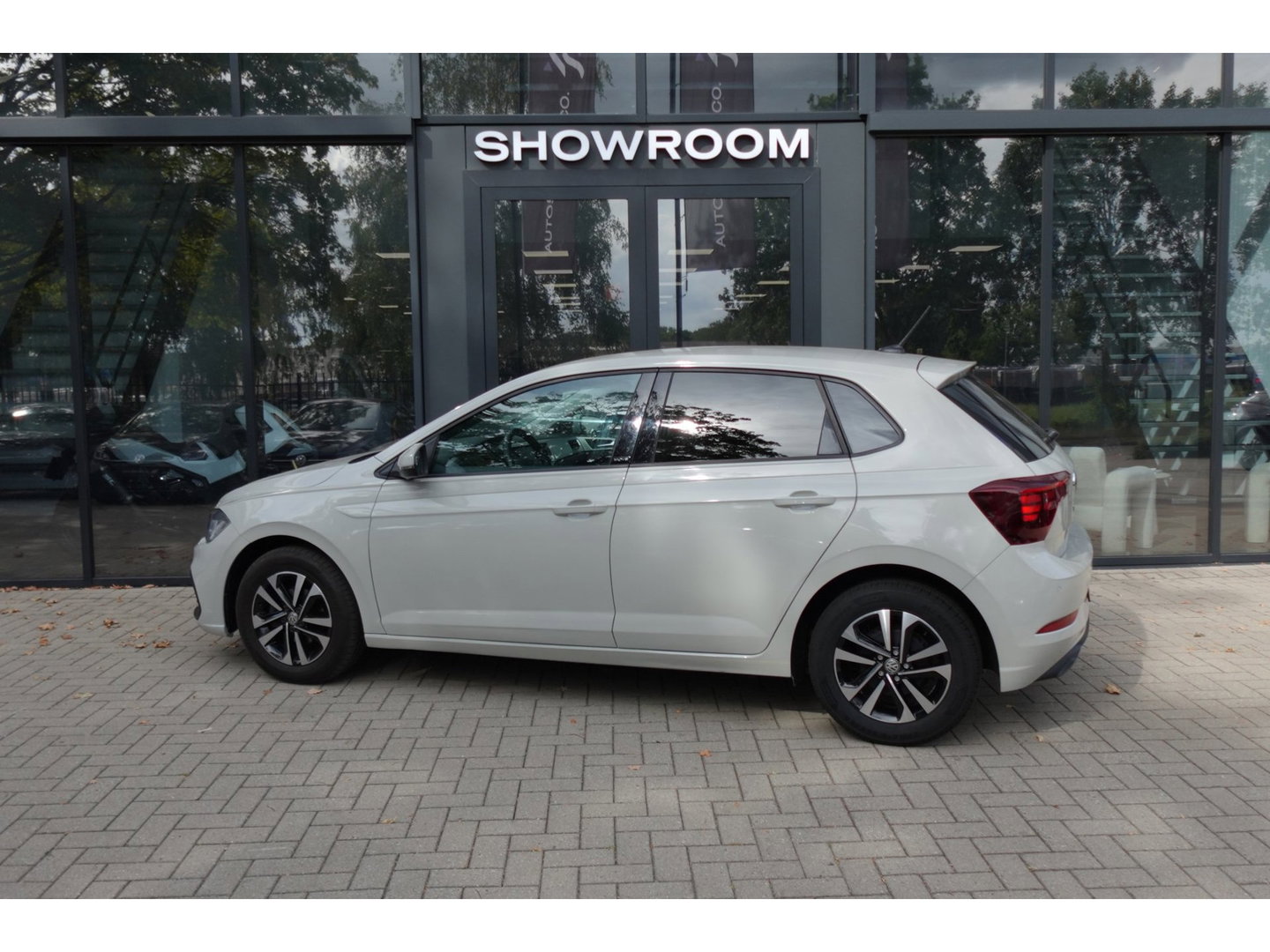 Volkswagen Polo 1.0 TSI Polo ACC PDC CARPLAY