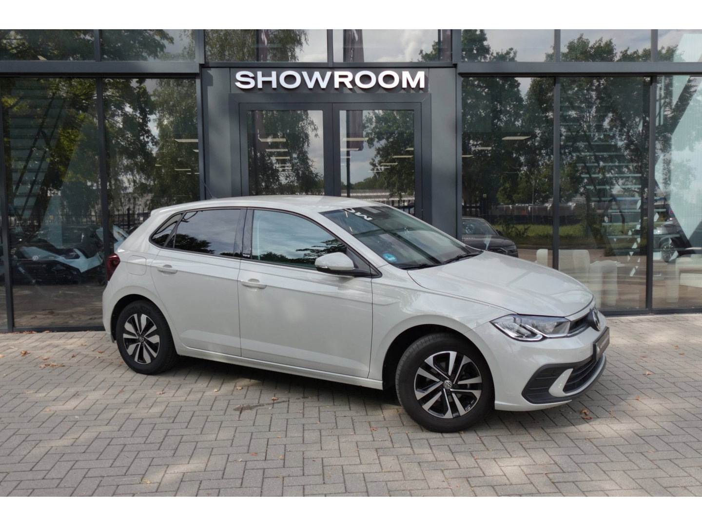 Volkswagen Polo 1.0 TSI Polo ACC PDC CARPLAY