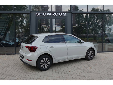 Volkswagen Polo 1.0 TSI Polo ACC PDC CARPLAY