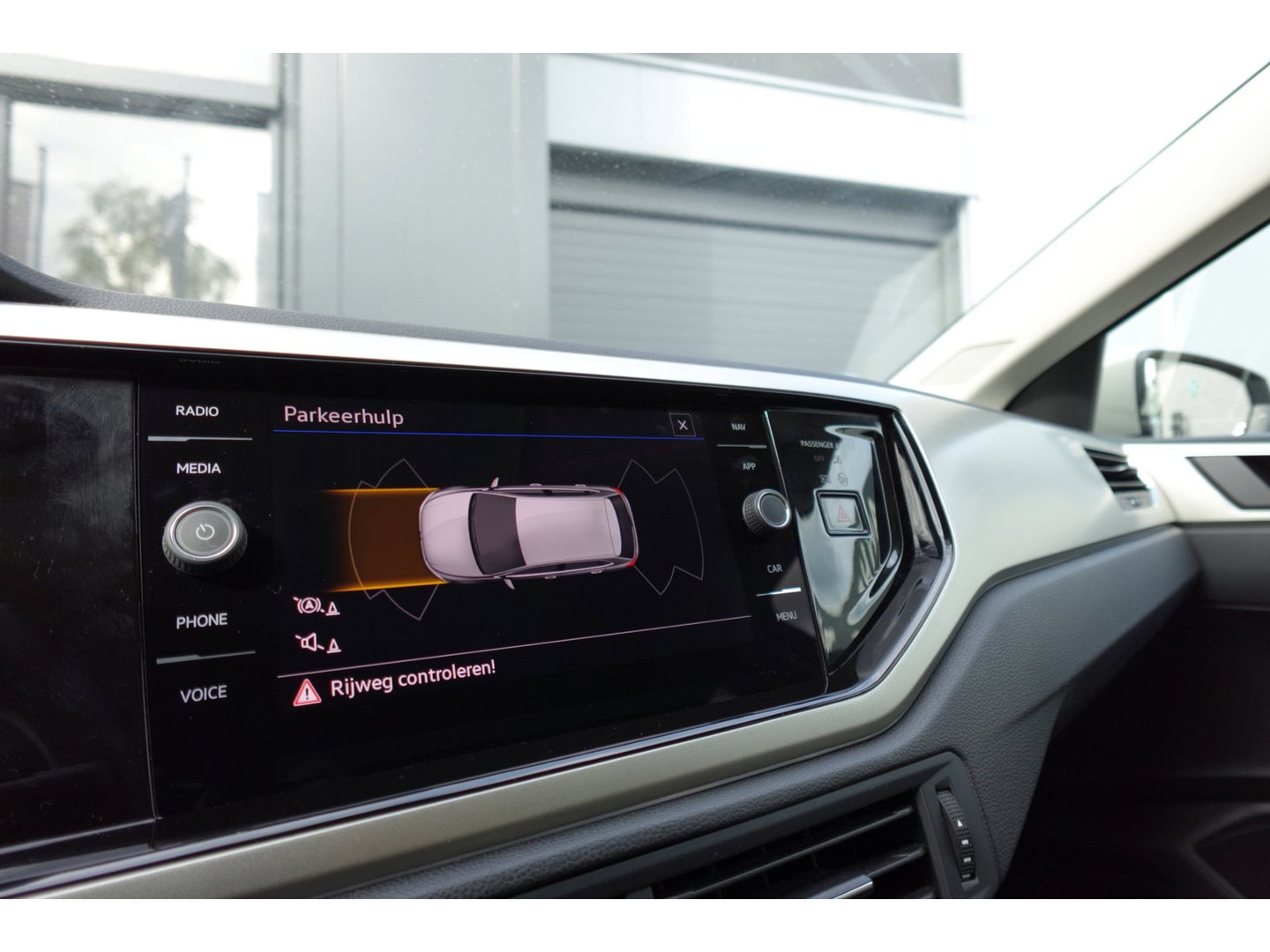 Volkswagen Polo 1.0 TSI Polo ACC PDC CARPLAY