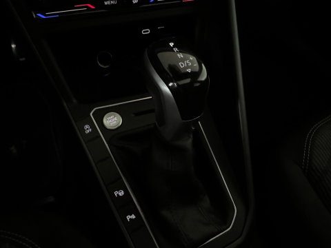 Volkswagen Polo 1.0 TSI R-Line Edition Pano|Keyless|ACC|Camera|Lane Assist|Stoelverwarming|Dodehoek