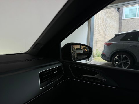 Volkswagen Polo 1.0 TSI R-Line Edition Pano|Keyless|ACC|Camera|Lane Assist|Stoelverwarming|Dodehoek