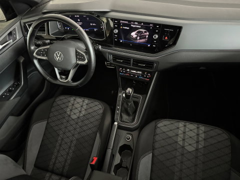 Volkswagen Polo 1.0 TSI R-Line Edition Pano|Keyless|ACC|Camera|Lane Assist|Stoelverwarming|Dodehoek