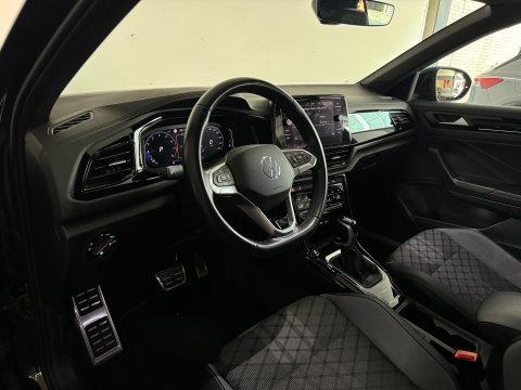 Volkswagen T-Roc 1.5 TSI R-Line Business Pano|ACC|Lane Assist|Dodehoek|Stoelverwarming|Camera|