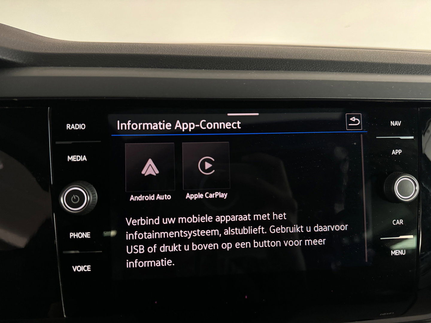 Volkswagen Taigo 1.5 TSI R-Line Pano|ACC|Lane Assist|Stoelverwarming|Camera|Dodehoek|Keyless