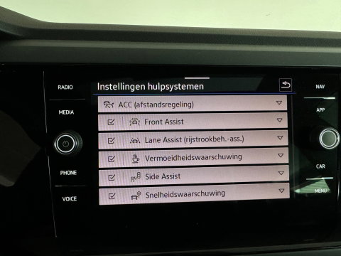 Volkswagen Taigo 1.5 TSI R-Line Pano|ACC|Lane Assist|Stoelverwarming|Camera|Dodehoek|Keyless
