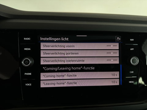 Volkswagen Taigo 1.5 TSI R-Line Pano|ACC|Lane Assist|Stoelverwarming|Camera|Dodehoek|Keyless