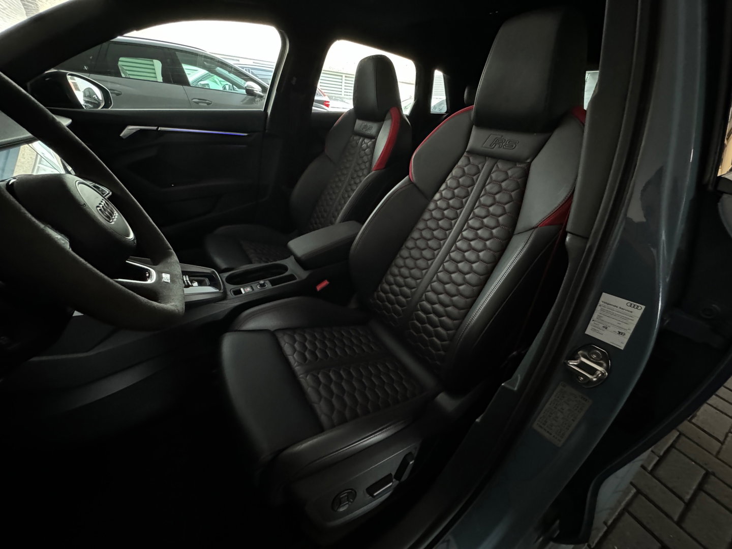 Audi RS3 Sportback 2.5 TFSI quattro Pano|B&O|Keyless|HuD|VOL