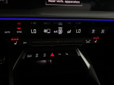 Audi RS3 Sportback 2.5 TFSI quattro Pano|B&O|Keyless|HuD|VOL