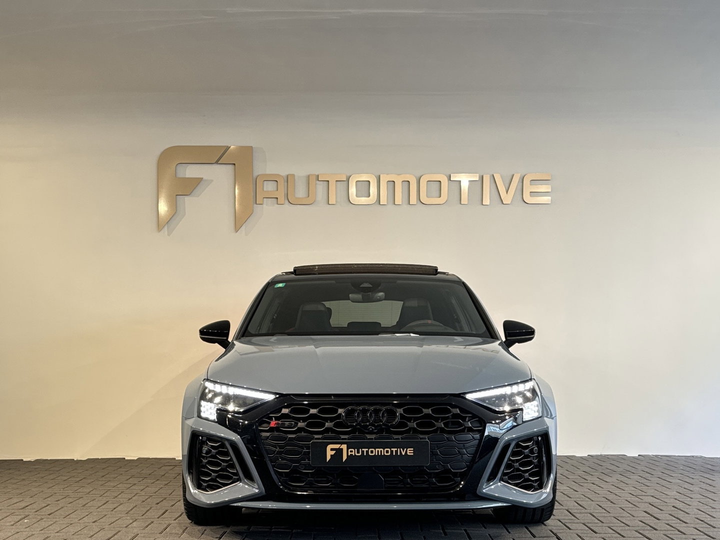 Audi RS3 Sportback 2.5 TFSI quattro Pano|B&O|Keyless|HuD|VOL