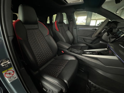 Audi RS3 Sportback 2.5 TFSI quattro Pano|B&O|Keyless|HuD|VOL
