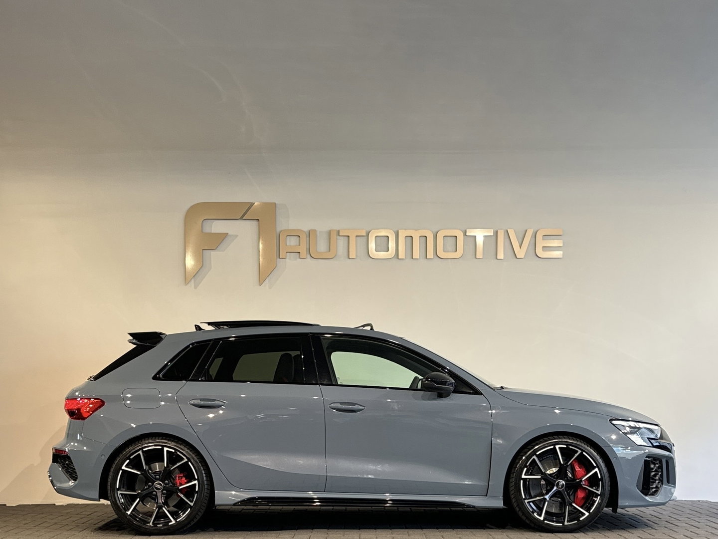 Audi RS3 Sportback 2.5 TFSI quattro Pano|B&O|Keyless|HuD|VOL