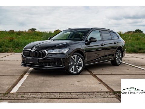 Škoda Superb Combi 1.5 TSI PHEV Selection | TREKHAAK | SUNSET | 18"