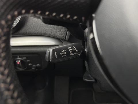 Audi A3 Sportback 1.4 e-tron PHEV Ambition Pro Line plus Aut. *PANO | LEATHER-FABRIC | FULL-LED | HEATED-SPORTSEATS | KEYLESS | NAVI-FULLMAP | ECC | PDC | CRUISE | 18''ALU*