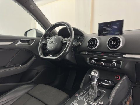 Audi A3 Sportback 1.4 e-tron PHEV Ambition Pro Line plus Aut. *PANO | LEATHER-FABRIC | FULL-LED | HEATED-SPORTSEATS | KEYLESS | NAVI-FULLMAP | ECC | PDC | CRUISE | 18''ALU*
