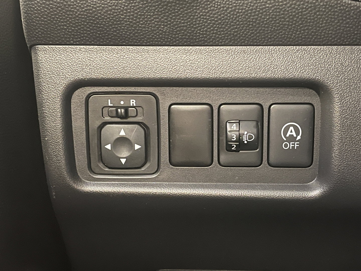 Mitsubishi Space Star 1.2 Instyle | Lichtmetalen wielen 14'' | Cruise Control | Bluetooth | Multifunctioneel stuurwiel | Elektrische ramen |