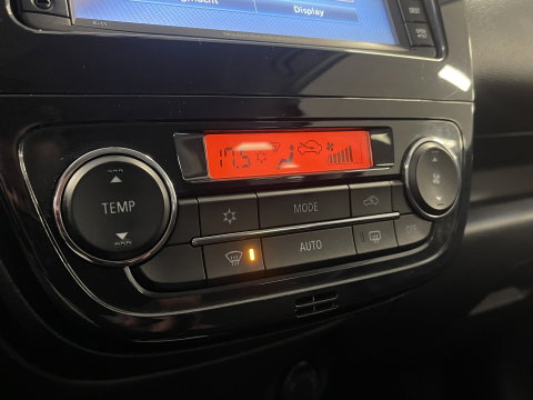 Mitsubishi Space Star 1.2 Instyle | Lichtmetalen wielen 14'' | Cruise Control | Bluetooth | Multifunctioneel stuurwiel | Elektrische ramen |