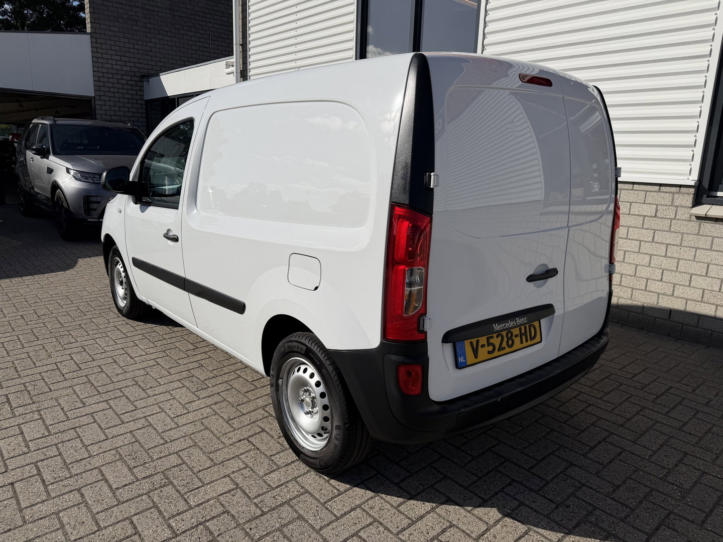 Mercedes-Benz Citan 108 CDI BlueEFFICIENCY / euro 6 / bpm vrij / vaste prijs rijklaar € 5.950 ex btw / lease vanaf € 111 / airco / radio mp3 / wordt afgeleverd met nieuwe distributie riem !