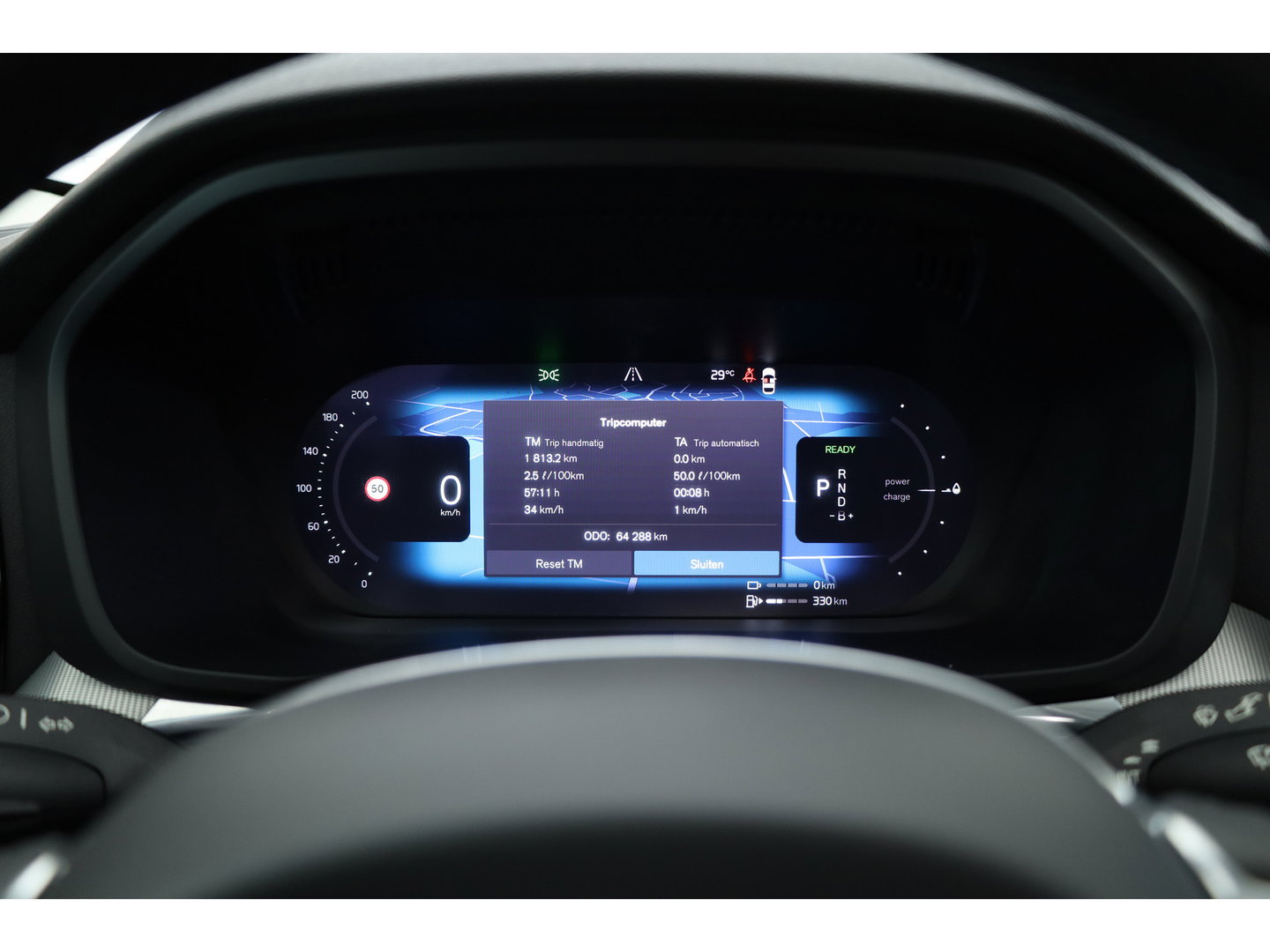 Volvo XC60 2.0 T6 Plug-in hybrid AWD Plus Bright | Prijs rijklaar | Trekhaak | Pano-dak | Camera | 4x Stoel + stuurverw. | 20 inch |