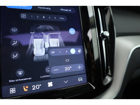 Volvo XC60 2.0 T6 Plug-in hybrid AWD Plus Bright | Prijs rijklaar | Trekhaak | Pano-dak | Camera | 4x Stoel + stuurverw. | 20 inch |