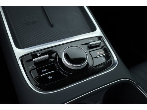 GEELY Starray EM-i 1.5 Max | 18.4 kWh Batterij | 83km WLTP | Stoel- stuurverw. | Pano | 360cam | Stoelvent. | 19'' | HUD | Flyme