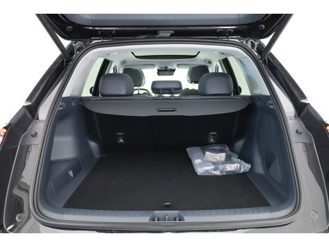 GEELY Starray EM-i 1.5 Max | 18.4 kWh Batterij | 83km WLTP | Stoel- stuurverw. | Pano | 360cam | Stoelvent. | 19'' | HUD | Flyme