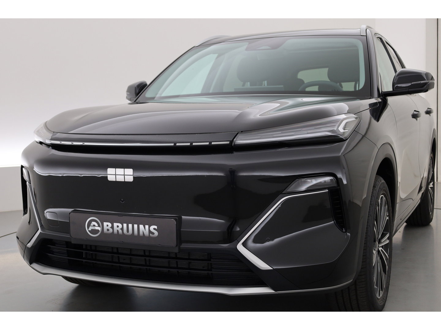 GEELY Starray EM-i 1.5 Max | 18.4 kWh Batterij | 83km WLTP | Stoel- stuurverw. | Pano | 360cam | Stoelvent. | 19'' | HUD | Flyme