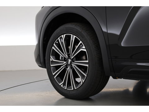GEELY Starray EM-i 1.5 Max | 18.4 kWh Batterij | 83km WLTP | Stoel- stuurverw. | Pano | 360cam | Stoelvent. | 19'' | HUD | Flyme