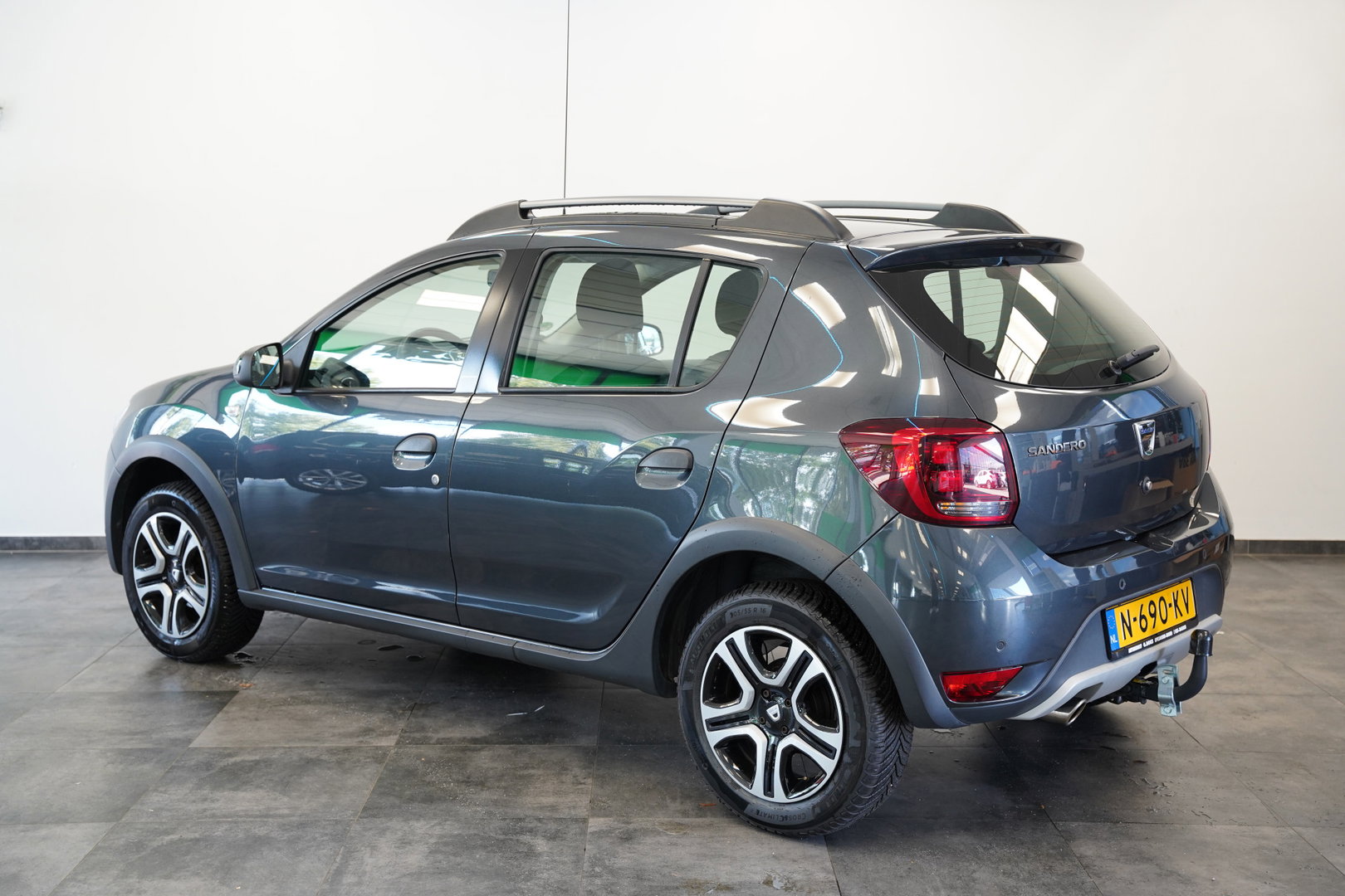 Dacia Sandero Stepway 0.9 TCe SL Automaat Achteruitrijcamera ALL Season Banden
