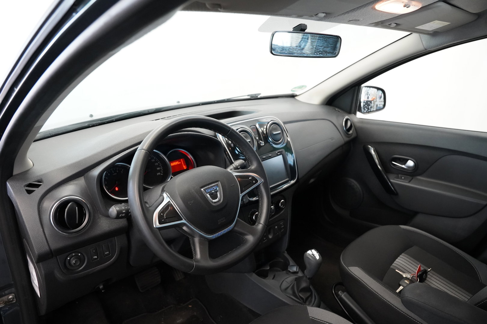 Dacia Sandero Stepway 0.9 TCe SL Automaat Achteruitrijcamera ALL Season Banden