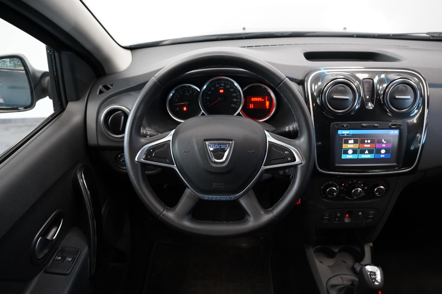 Dacia Sandero Stepway 0.9 TCe SL Automaat Achteruitrijcamera ALL Season Banden