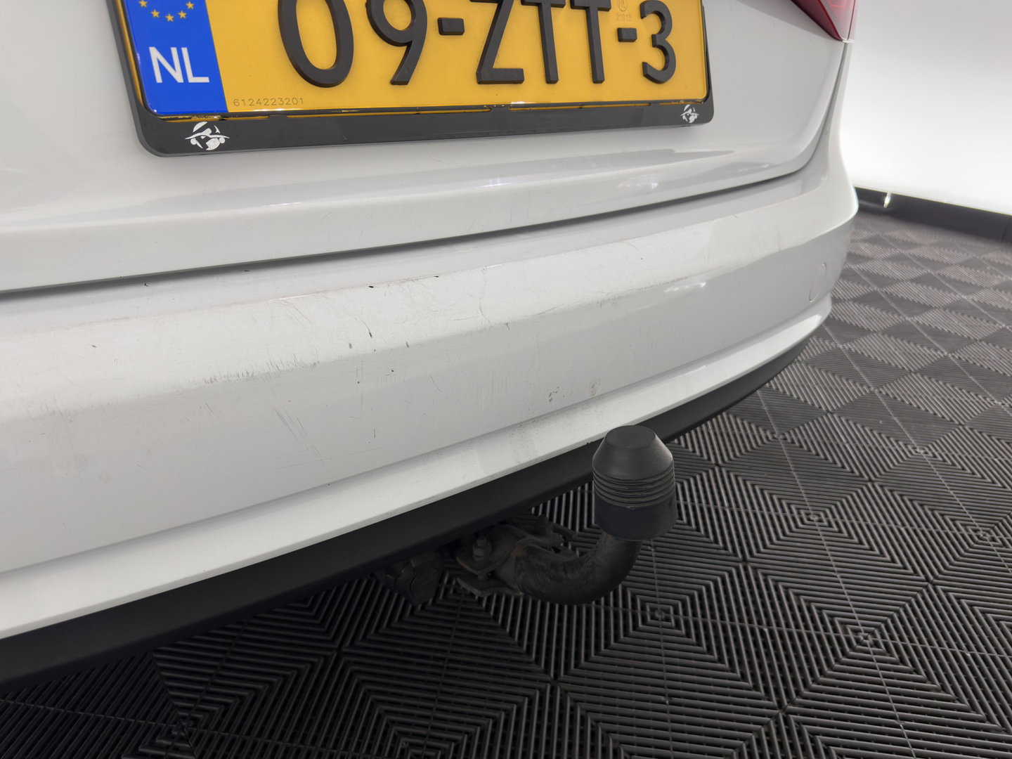 Audi A4 Avant 2.0 TDIe Pro Line Business *NAVI-FULLMAP | ECC | CRUISE | PRIVACY-GLASS | 18''ALU | TOWBAR*