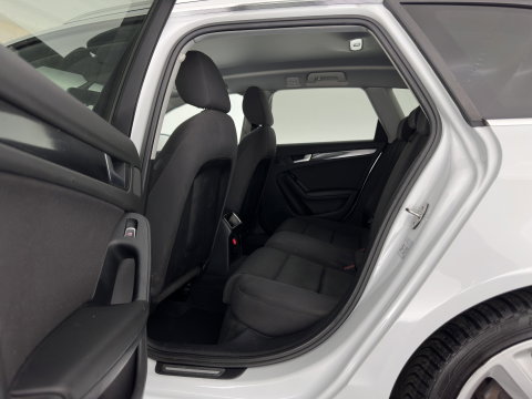 Audi A4 Avant 2.0 TDIe Pro Line Business *NAVI-FULLMAP | ECC | CRUISE | PRIVACY-GLASS | 18''ALU | TOWBAR*