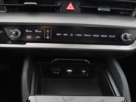 Kia Sportage 1.6 T-GDi Plug-in Hybrid AWD DynamicLine | SOH 97,6% | Adaptive cruise | Lane assist | Carplay | Camera | Park assist | Virtueel dashboard