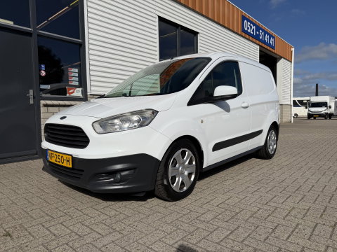 Ford Transit Courier 1.5 TDCI Trend / vaste prijs rijklaar € 6.450 ex btw / lease vanaf € / airco / navigatie / trekhaak / parkeersensoren achter / stoelverwarming